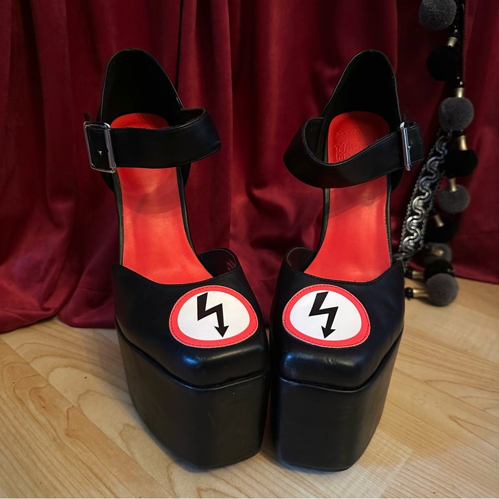 Dolls Kill x Marilyn Manson Black and Red Platform Heels (Size 8)